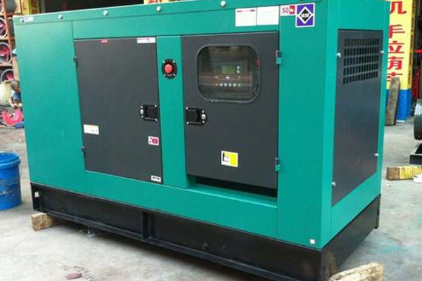 开平如何检查机油的使用时间？